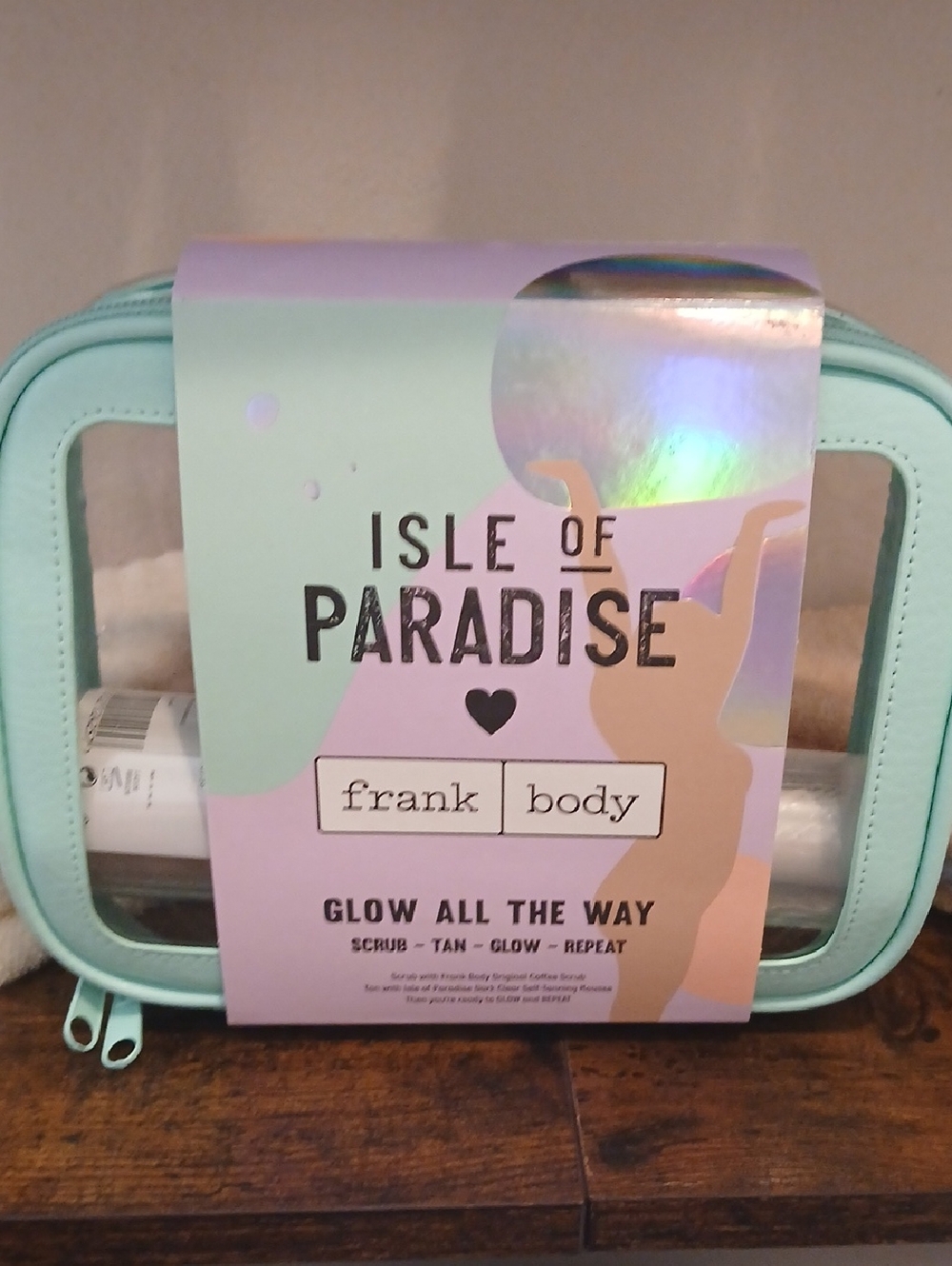 Frank Body Isle of Paradise Glow All The Way Travel Kit -